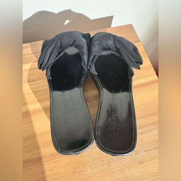 Kate Spade Bikini Platform Wedge Sandals Black Bow Size 9 EUC - Picture 6 of 11